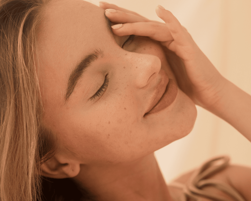 Retinol im Sommer: Wirkung, Anwendung & Sonnenschutz-Tipps