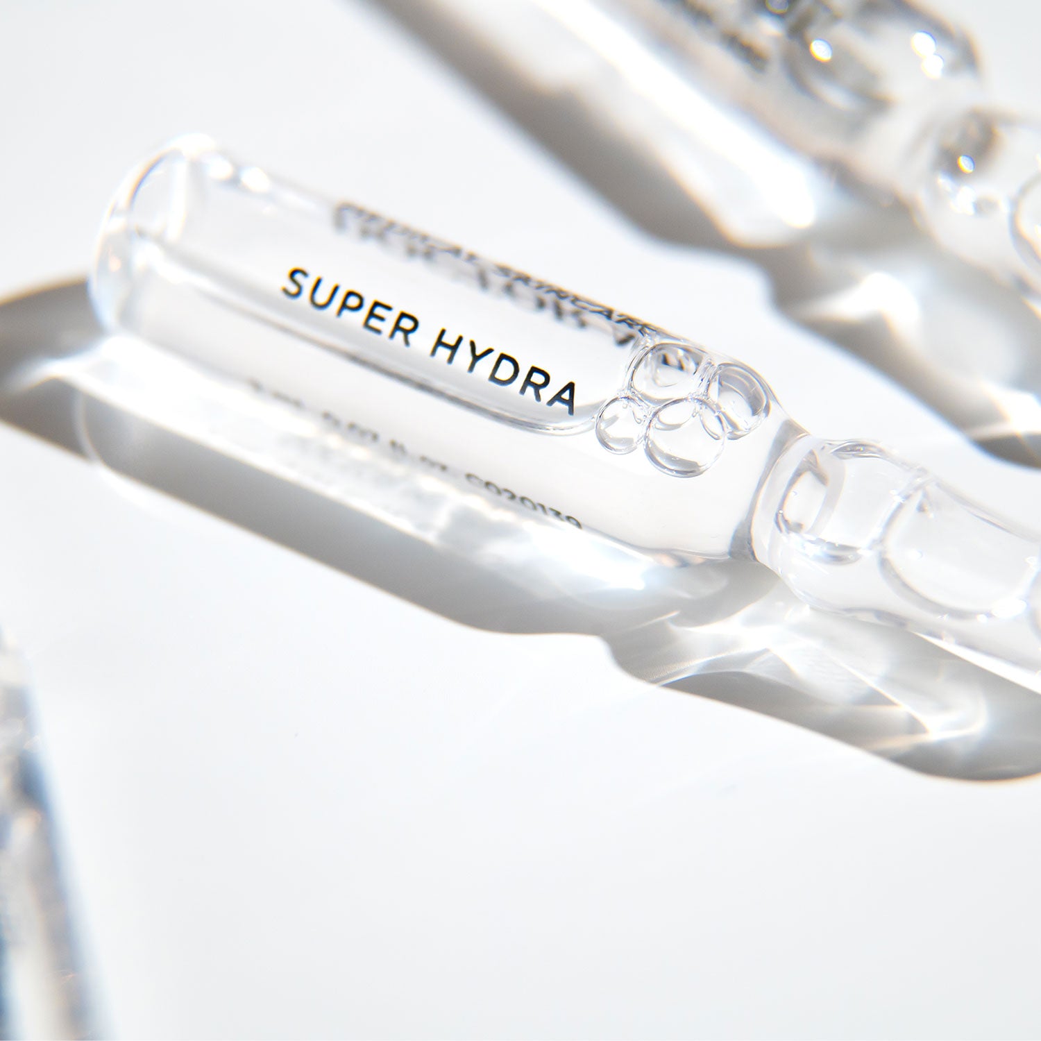 SUPER HYDRA AMPULLEN LE by myself